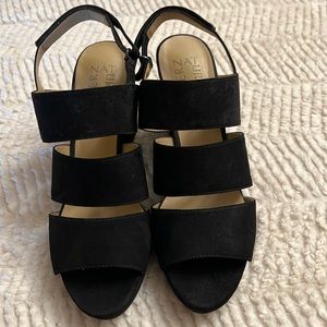 Naturalizer FREEMA Black Platform Faux Suede Sandals